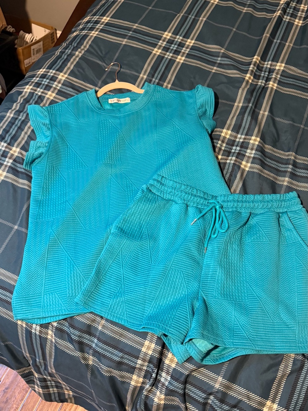 NWOT Women's Teal Short Sleeve Shorts Set with Drawstring Shorts
